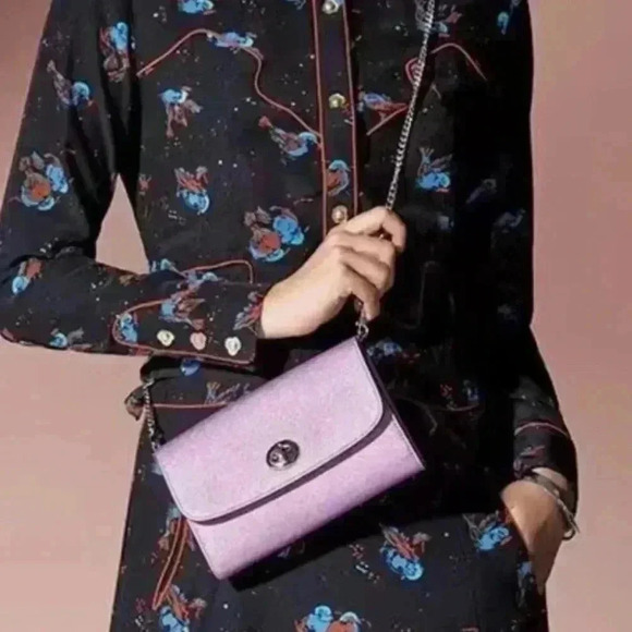 COACH Marlow Crossbody/ Wristlet/ Clutch in one in Lavender Purse - Picture 1 of 10